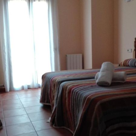 Hostal La Vega Peralejos Exteriör bild