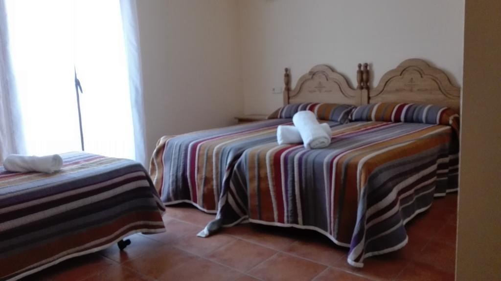 Hostal La Vega Peralejos Exteriör bild
