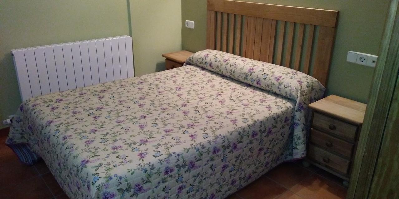 Hostal La Vega Peralejos Exteriör bild